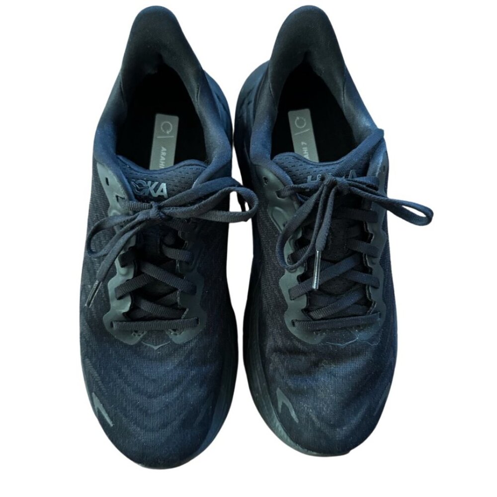 Women's Size 7.5B Hoka Arahi 7 Black